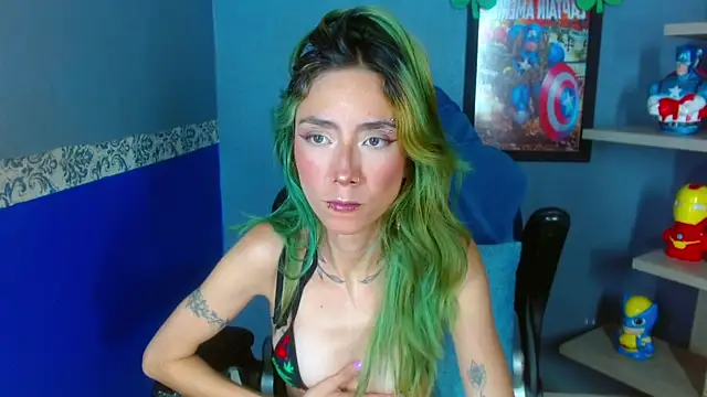 Erika_Stevens webcam