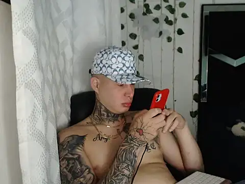 monster_Dickdr webcam