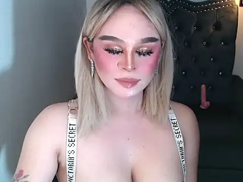 superhotangelxx webcam