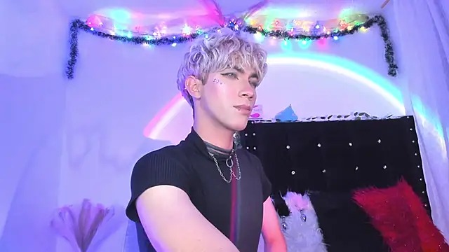 Cooperrosscute233 webcam