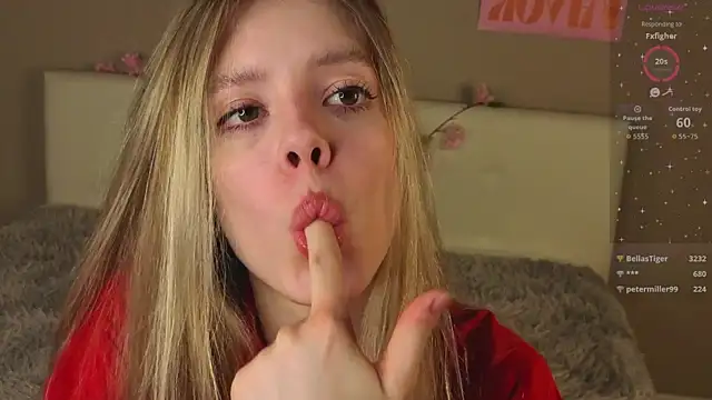 TiffinyMergist webcam