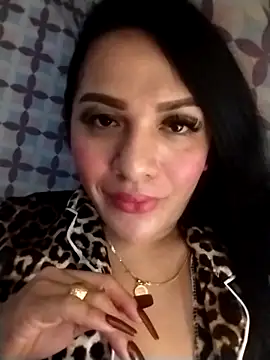 Yourbabyshane webcam