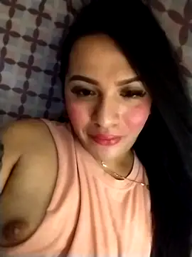 Yourbabyshane webcam