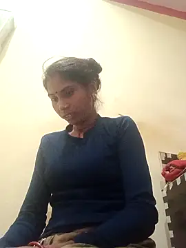 Veshali_Love143 webcam