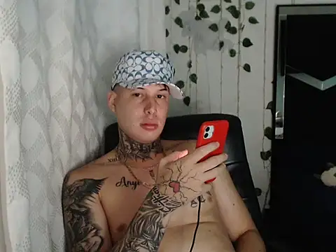 monster_Dickdr webcam