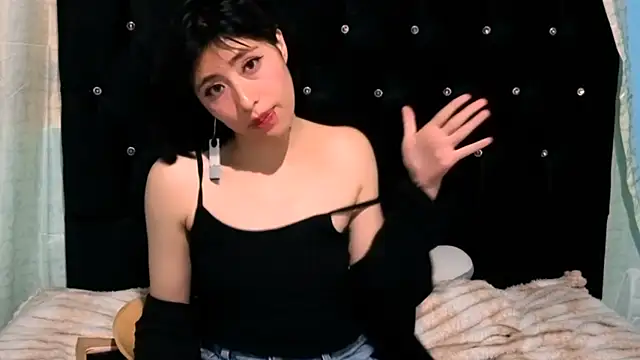 Sullyoonn webcam