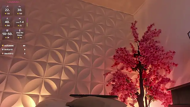 lindaa_natashaa_ webcam