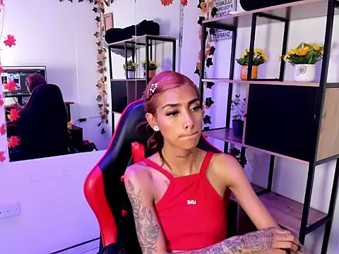 KarlaSlutSkinny__ webcam