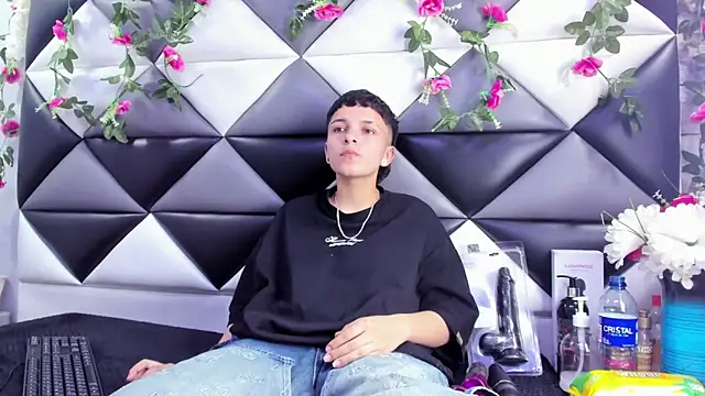 Megan_Thompson_ webcam