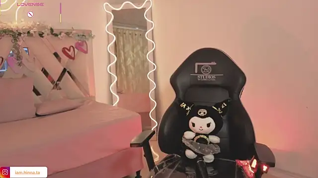 hina_tay - Hina_tay's free webcam - UK Sex Cams