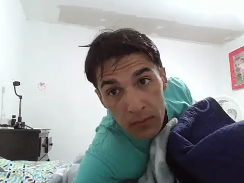 jupiter_333 - Jupiter_333's free webcam