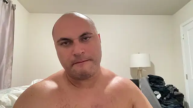 SluggishChase99 webcam