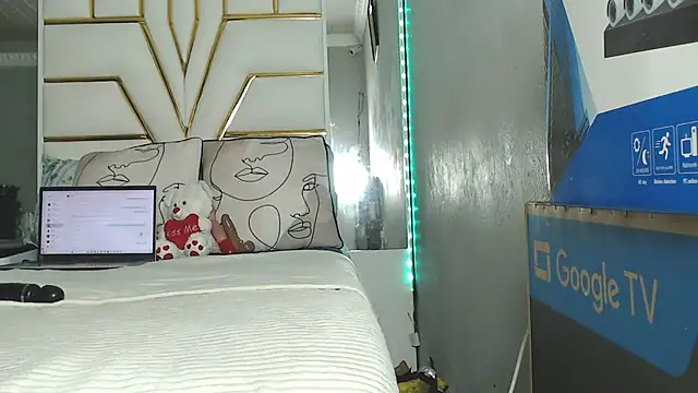 sexyynana (Ask my age) - HELP ME REACH MY  TARGET