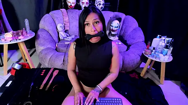 DalilaMoonstone webcam