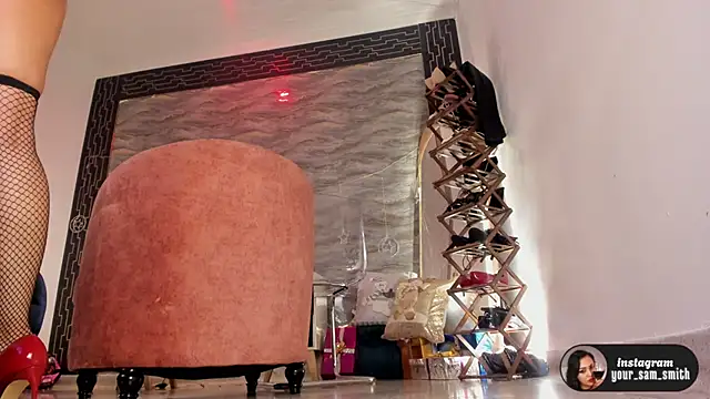 samara_smithh webcam