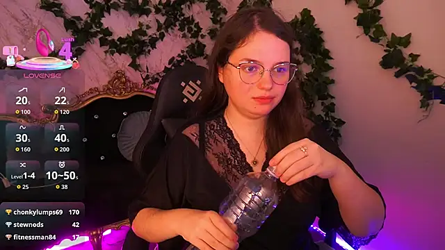 SophieDreamss webcam