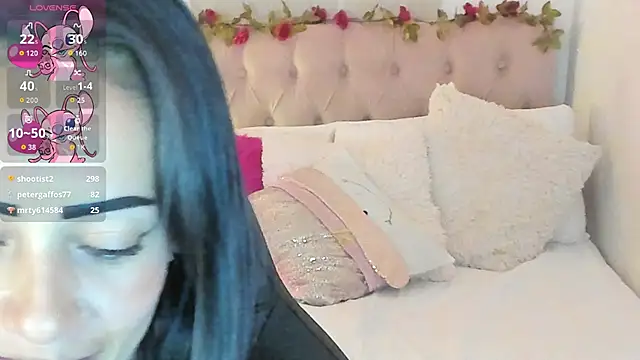 Mariam_Lopez__ webcam