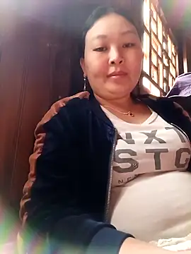 phunphun webcam stripchat model stream image