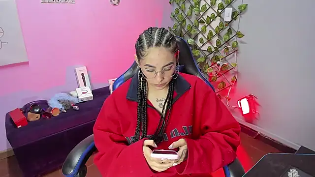 ChloeeTompson_ webcam