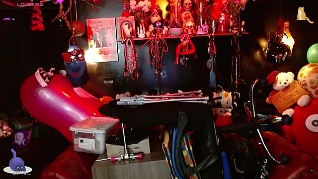 kureiji_hentaii - Kureiji_hentaii's free webcam - UK Sex Cams