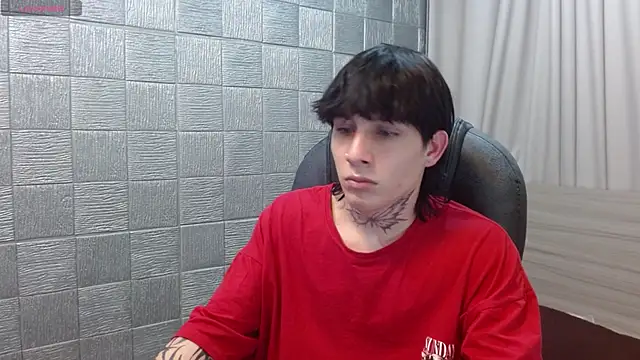 iantwink18 (M twink) - cum show