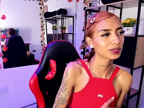 KarlaSlutSkinny__ webcam