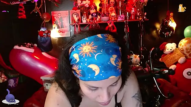 kureiji_hentaii webcam