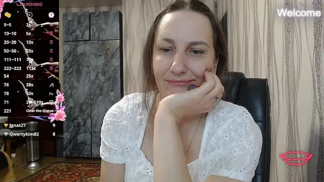 Yevgeshka-Milashka webcam