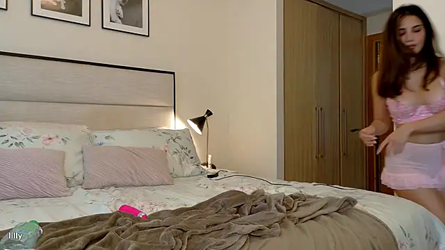 Itslillybloom webcam