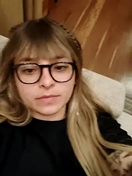 littlevalerie webcam