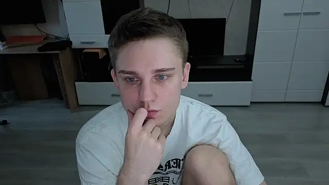 angryzan - Angryzan's free webcam