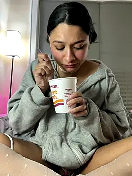 Princess_hennessy webcam