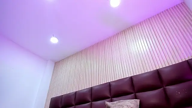 lilithDraven_ webcam