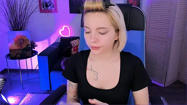 AuroraWrenfield webcam