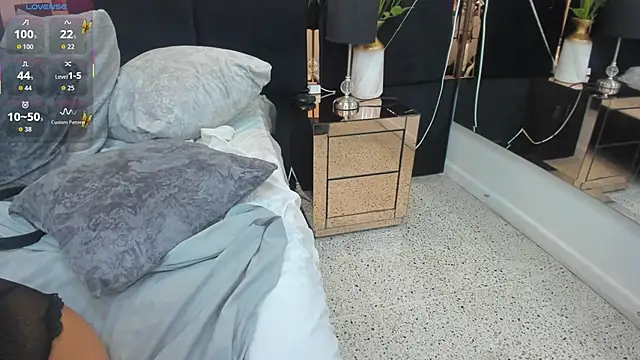 merielenbloom webcam