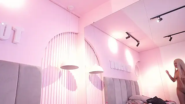 Bratz_luxxxury webcam