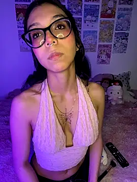 Valen-Foxx1 webcam