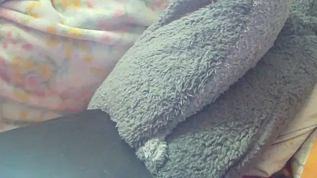 Preview of playful_milf_demi