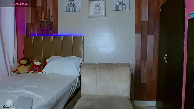 electrabrowns webcam