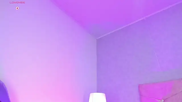 Cameliaa_Smiith webcam