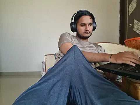 young-hairy-jon webcam