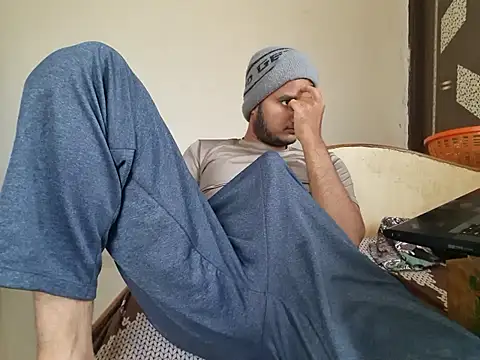 young-hairy-jon webcam