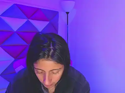 Cameron_cutte webcam