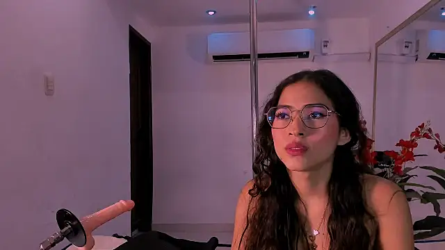 akira_hime (F teen) - twerking