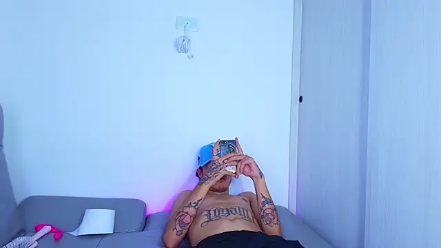 Something_pork4 webcam