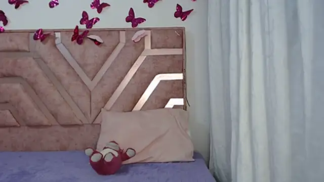 rosaline-baker- (F teen) - 🎀squirt+control domix3💗