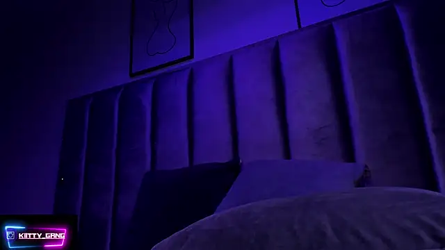 Kitty_Gang webcam