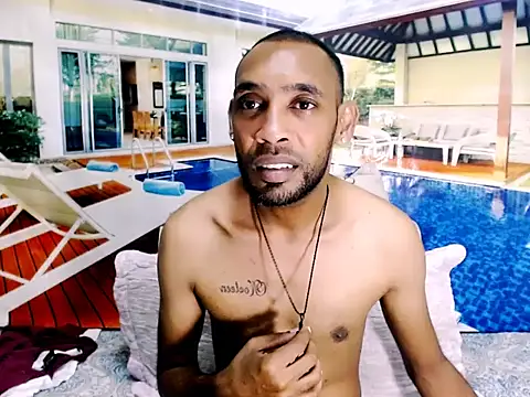 IndianMagicMike webcam