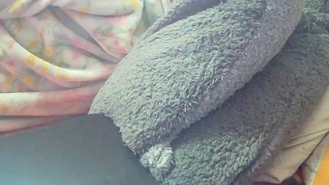 Playful_MILF_Demi webcam