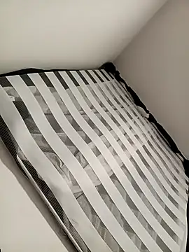 VirginPussyAnita18 webcam